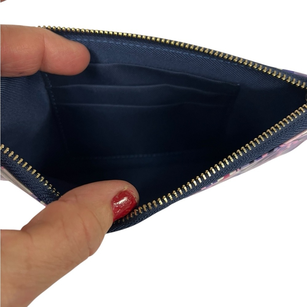 Simply Southern Pink and Purple Leather Zip Clutch Wallet Palm Leaf Design - Picture 4 of 4